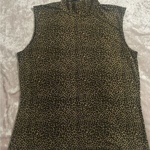Susan Lawrence Animal Print Sleeveless Blouse